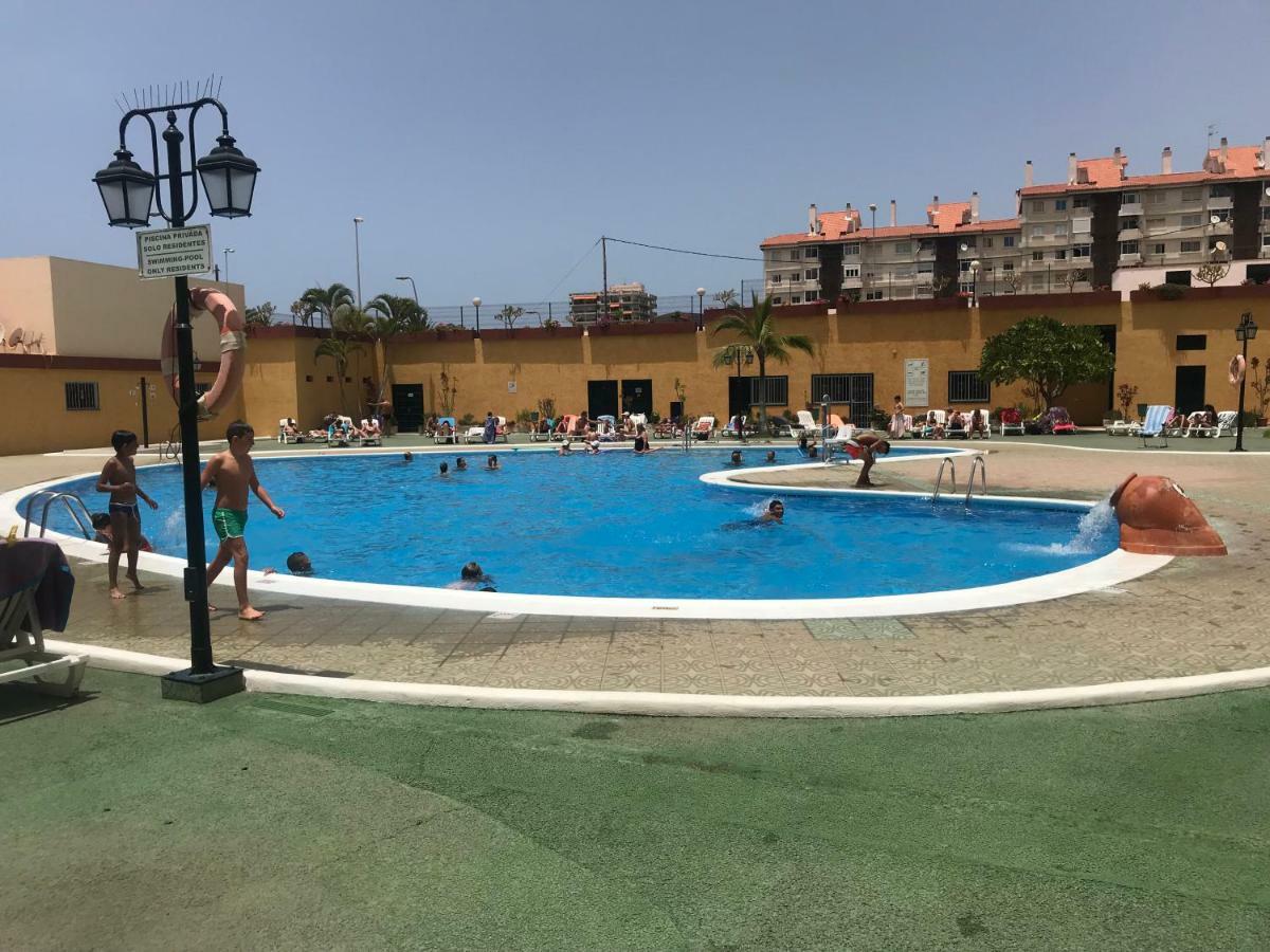 Los Angelitos Los Cristianos  Buitenkant foto