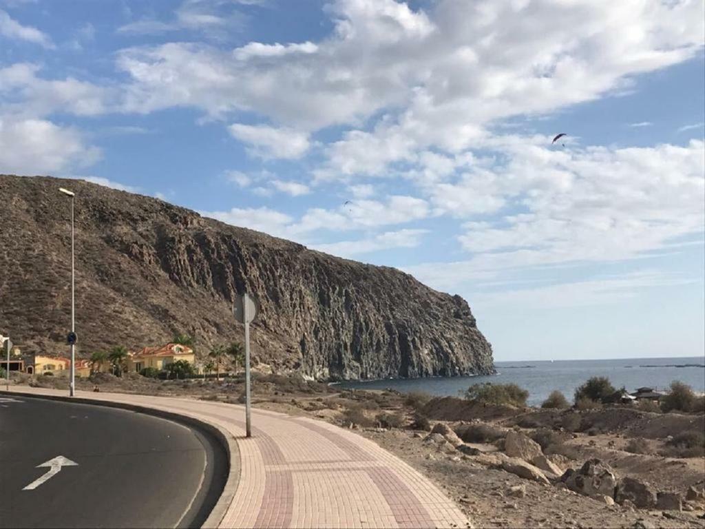 Los Angelitos Los Cristianos  Buitenkant foto